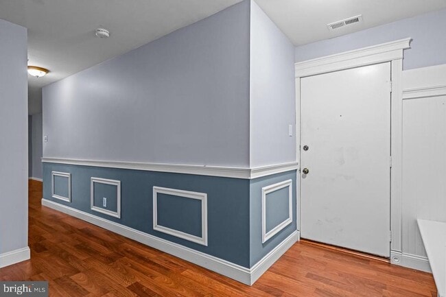 Foto del edificio - 505B Cypress Point Cir