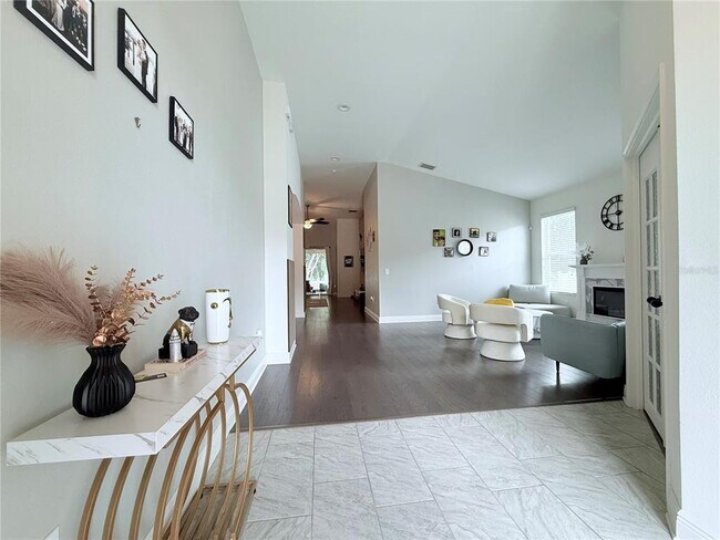 Building Photo - 6456 Doe Path Ct
