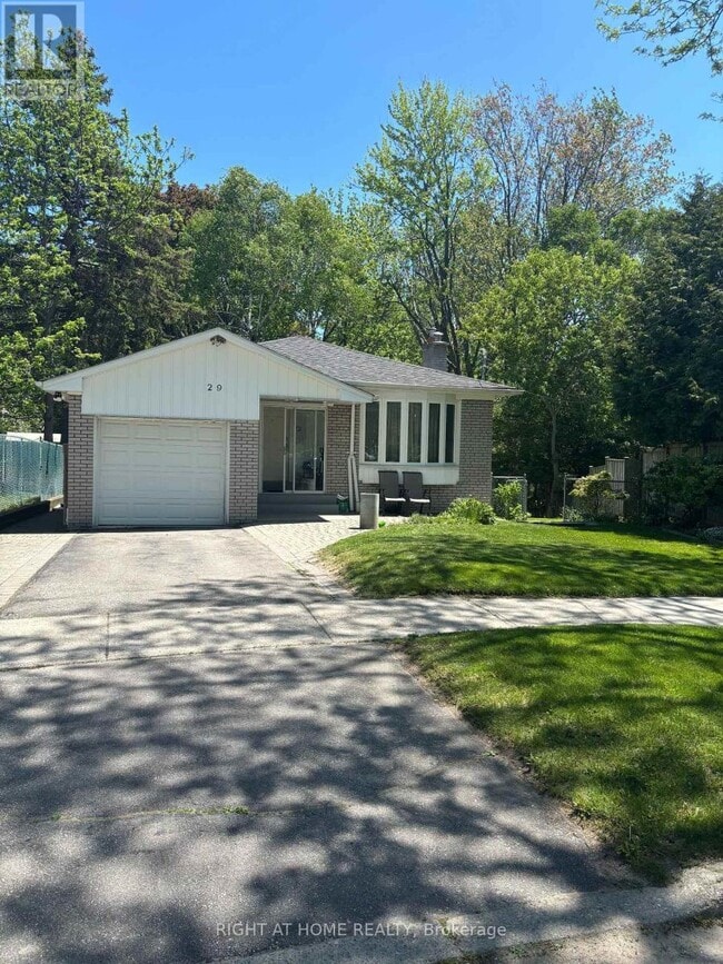 Building Photo - 29 Ravenview Dr