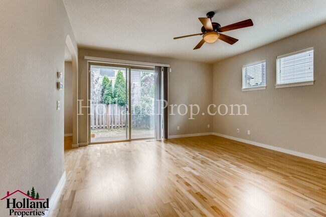 Foto del edificio - Gorgeous Hillsboro Home in Orenco Stations...