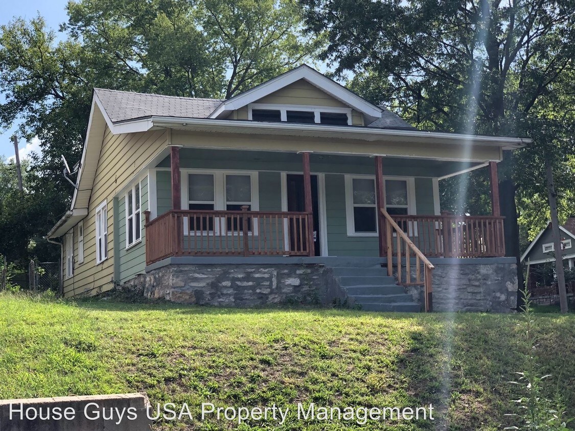 5147 Michigan Ave, Kansas City, MO 64130 House Rental in Kansas City