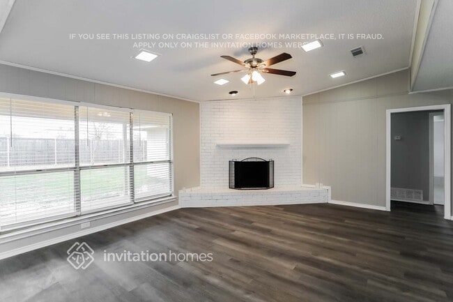 Building Photo - 1312 Tierra Calle