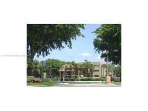 Building Photo - 8025 SW 107th Ave