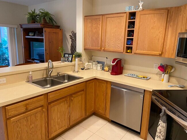 Foto del edificio - 8254 Mulligan Cir