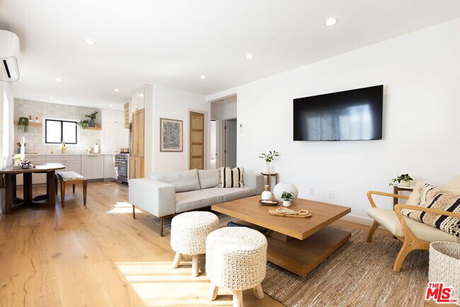 Foto del edificio - 17 Sunset Ave