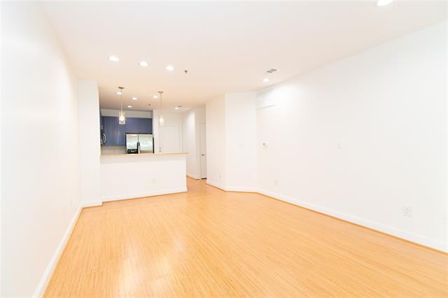 Foto del edificio - 4122 Avondale Ave