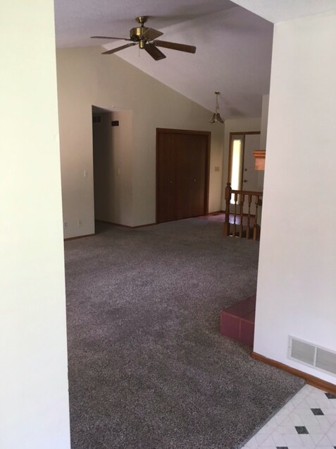 Building Photo - 7271 Hyperion Point Dr