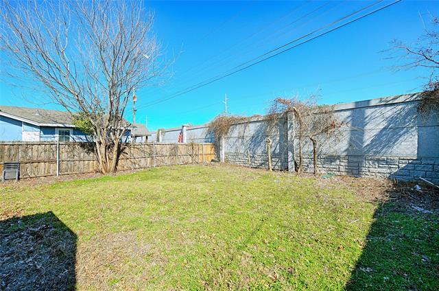 Foto del edificio - 523 Parker Cir