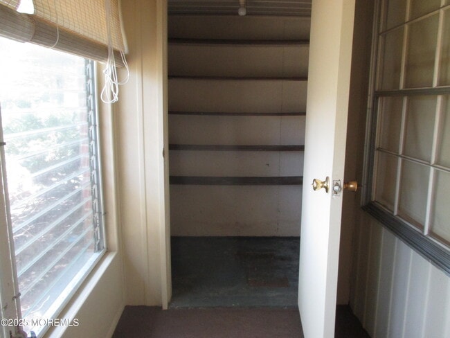 Building Photo - 308B W Malvern Ct