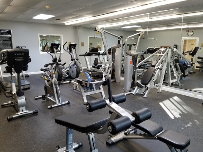 Building Photo - Nob Hill Apartments