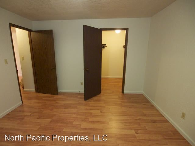 Foto del edificio - 2220 Eastlake Ave E