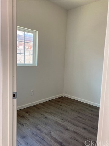 Foto del edificio - 1240 E St