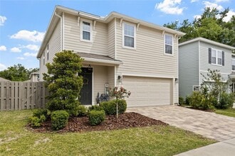 Building Photo - 1425 NW 136th Dr