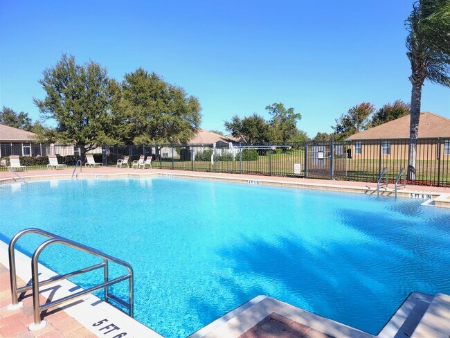 Foto del edificio - Annual Rental - Lovely 3 Bedroom 2 Bathroo...