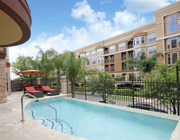 Building Photo - Residences at Gramercy