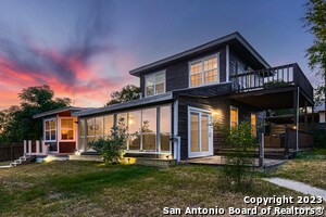 Building Photo - 451 Angel Dr