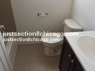 Building Photo - 8100 S Paulina St