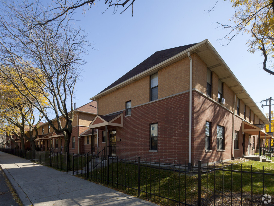 Building Photo - 45 E 36th St