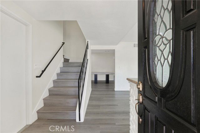 Foto del edificio - 23561 Duryea Dr