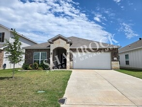 Building Photo - 11120 Solar St