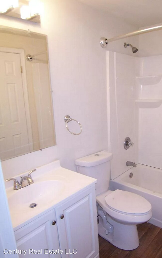 Foto del edificio - 3 br, 1.5 bath House - 20 Windersal Ln