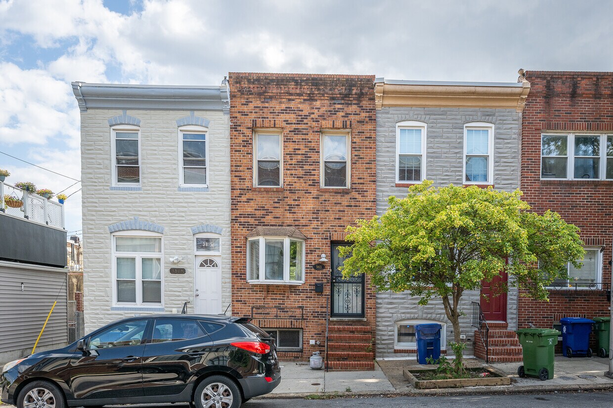Primary Photo - 3813 Gough St