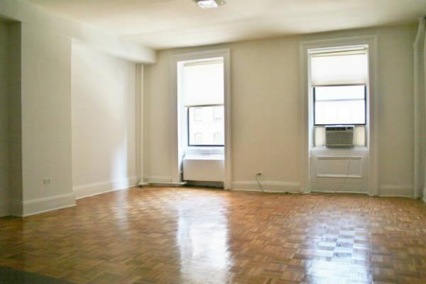 Building Photo - 64 E 34th St