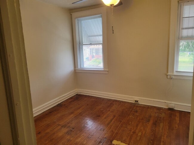 Building Photo - 45 S Culver St
