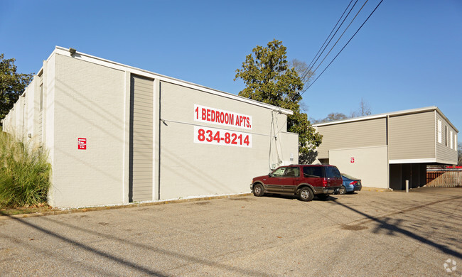 Building Photo - 395 Felder Ave
