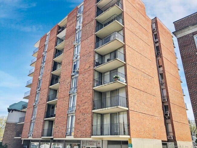 Foto del edificio - 87 Glenbrook Rd