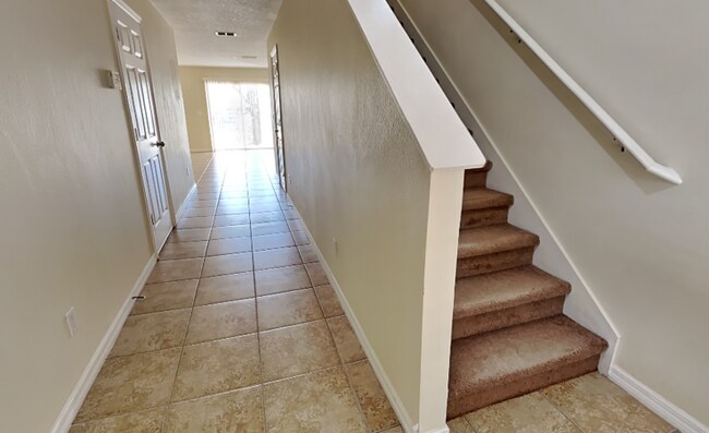 Foto del edificio - 3766 Collingwood Ln