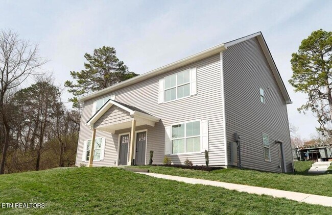 Foto del edificio - 1623 Francis Rd