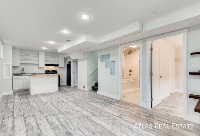 Foto del edificio - 7486 Turner Dr