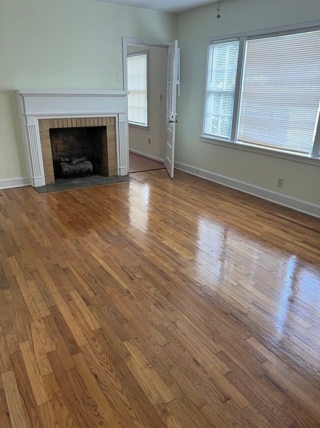Building Photo - 53 Cedar