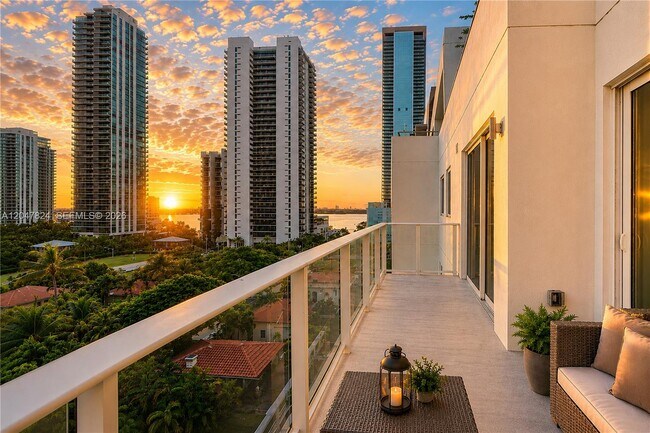 Foto del edificio - 321 NE 26th St