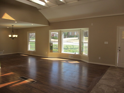 Building Photo - {10240}  Renovated Home in Cherry Hills+ H...