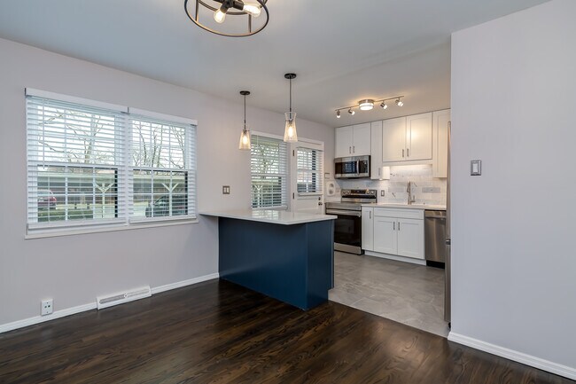 Foto del edificio - 235 W Washington Ave