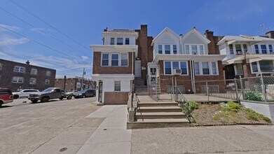 Building Photo - 5200 Montour St