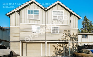Building Photo - 5629 Fauntleroy Way SW