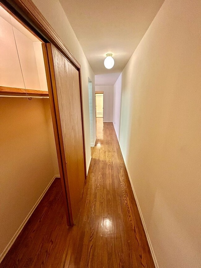 Interior Photo - 531 W. Deming