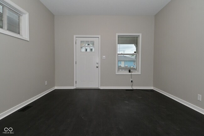 Foto del edificio - 320 Keystone Ave