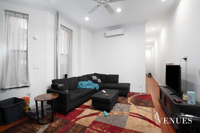 Foto del edificio - 268 W 136th St