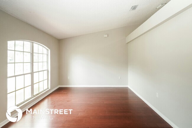 Foto del edificio - 6550 Kingdom Ave