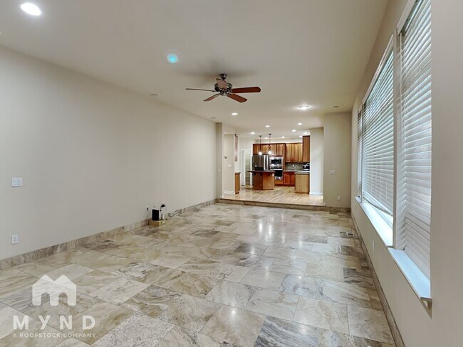 Foto del edificio - 17906 NE 25th St