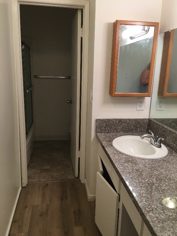 Foto del edificio - 18200 Killion St