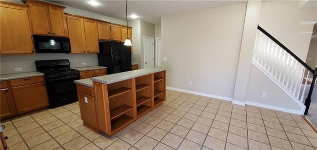 Building Photo - 399 Simonton Oak Ln SE
