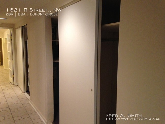 Building Photo - Spacious 2 BR Basement Apt. in Dupont Circle