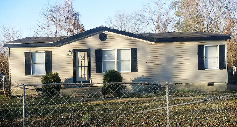 Building Photo - 2950 Lake Park Rd