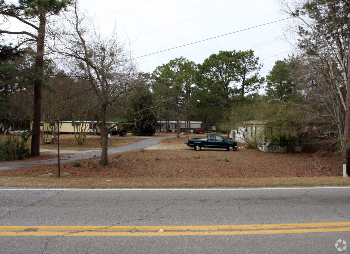 Building Photo - 529 Royle Rd