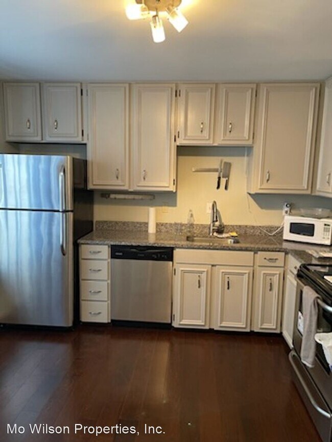 Building Photo - 3 br, 2.5 bath House - 4635 Woodway Pl